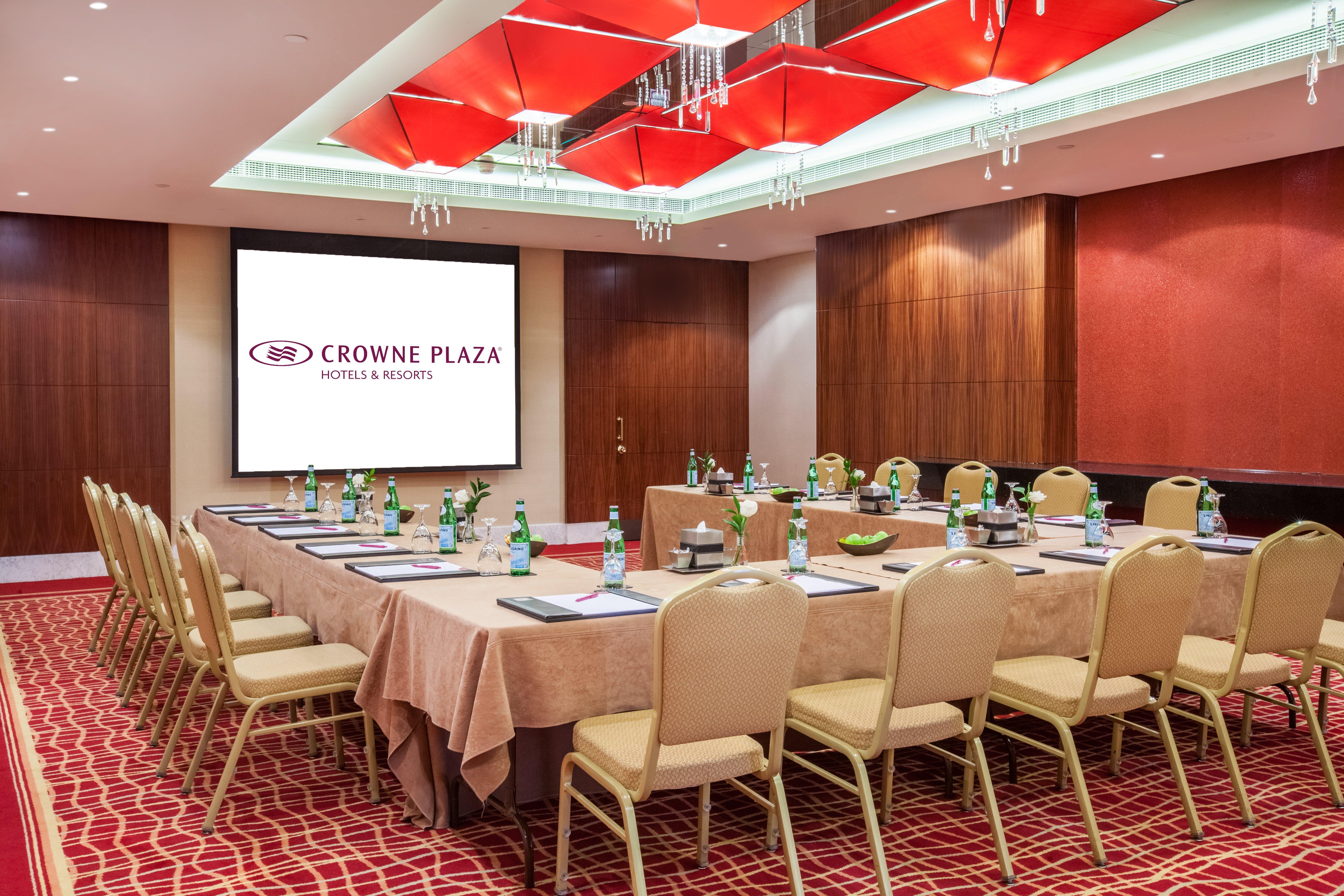 Crowne Plaza Dubai Deira By Ihg Hotell Eksteriør bilde Meeting room